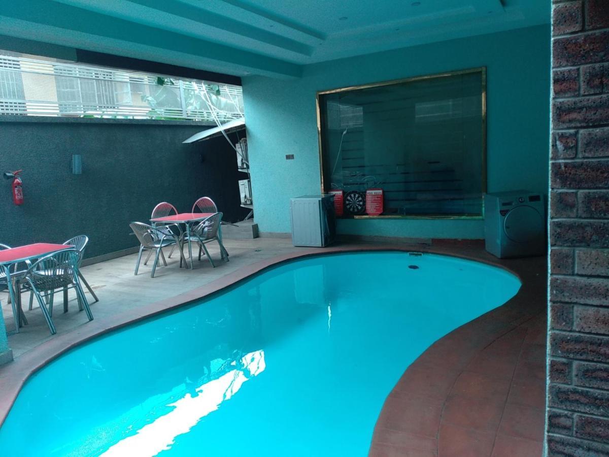 Joshesther Olive Hotel Ikeja Exteriér fotografie