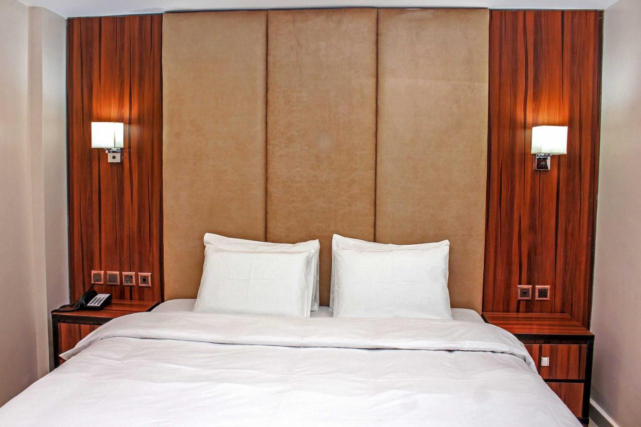Joshesther Olive Hotel Ikeja Exteriér fotografie