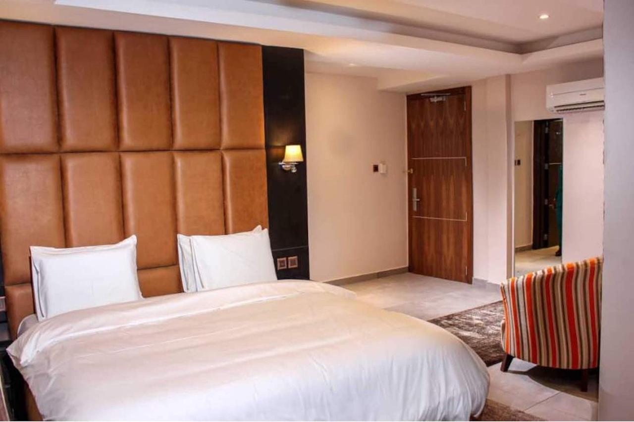 Joshesther Olive Hotel Ikeja Exteriér fotografie